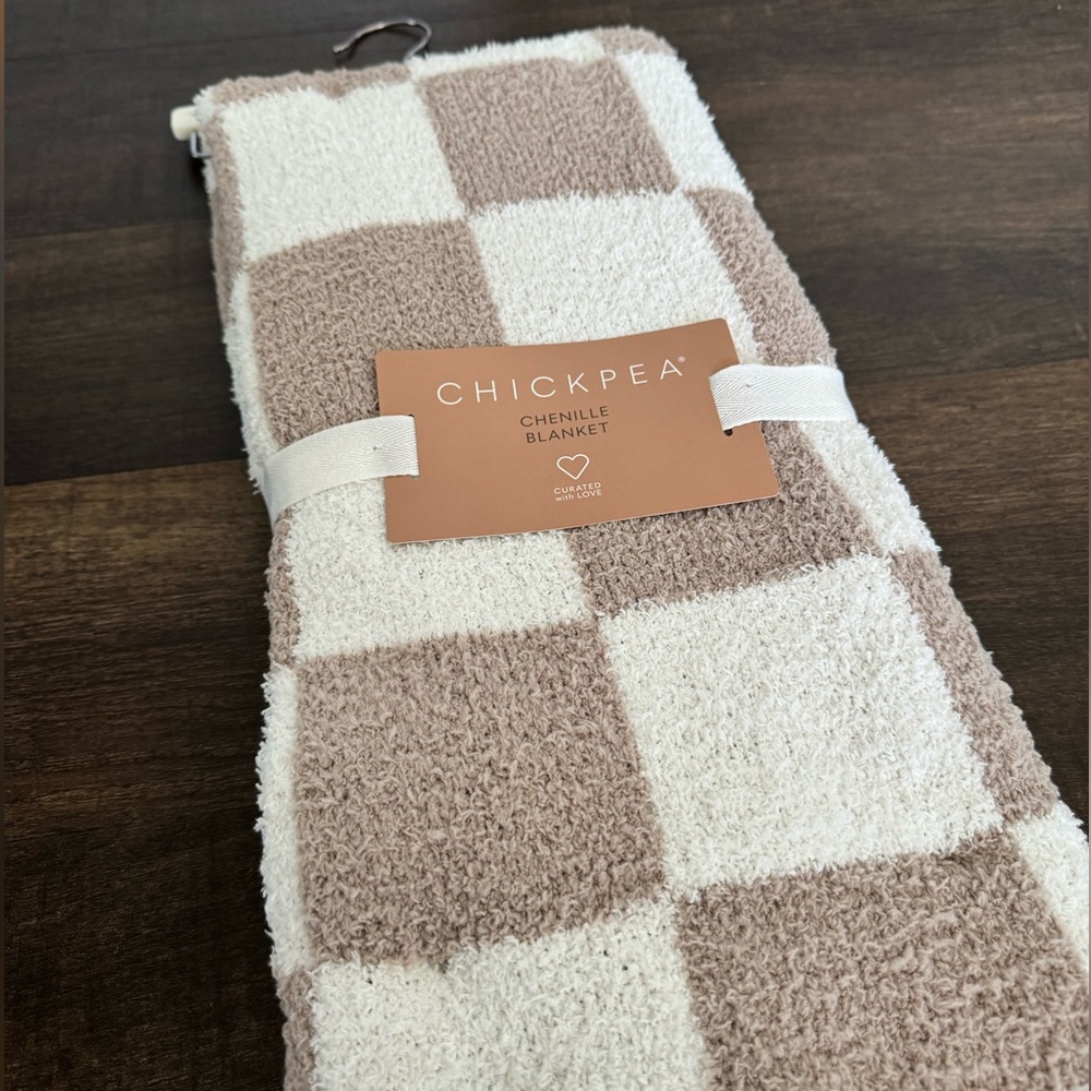 NEW• CHICKPEA Checkered Baby Blanket